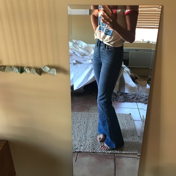 New Madewell Jeans. Madewell Flea Market Flare - Picture 2 of 4